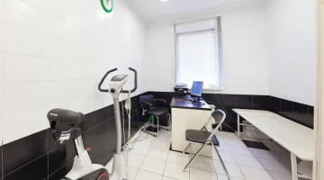 Медицинский центр МедлайН-Сервис на улице Берзарина изображение 11